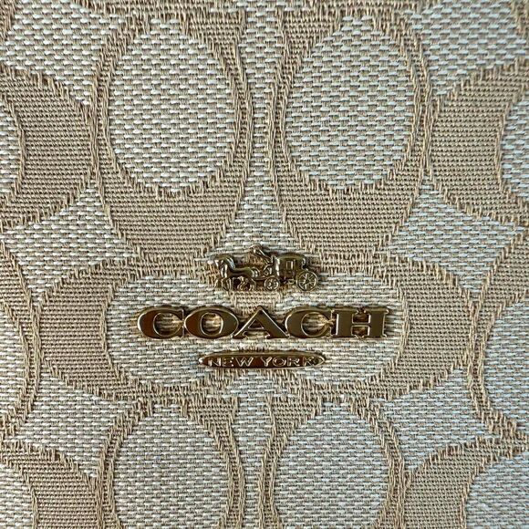 Authentic Coach F29959 Zip Shoulder Bag in Signature Jacquard Hobo Bag Cream Y2K - Picture 8 of 8